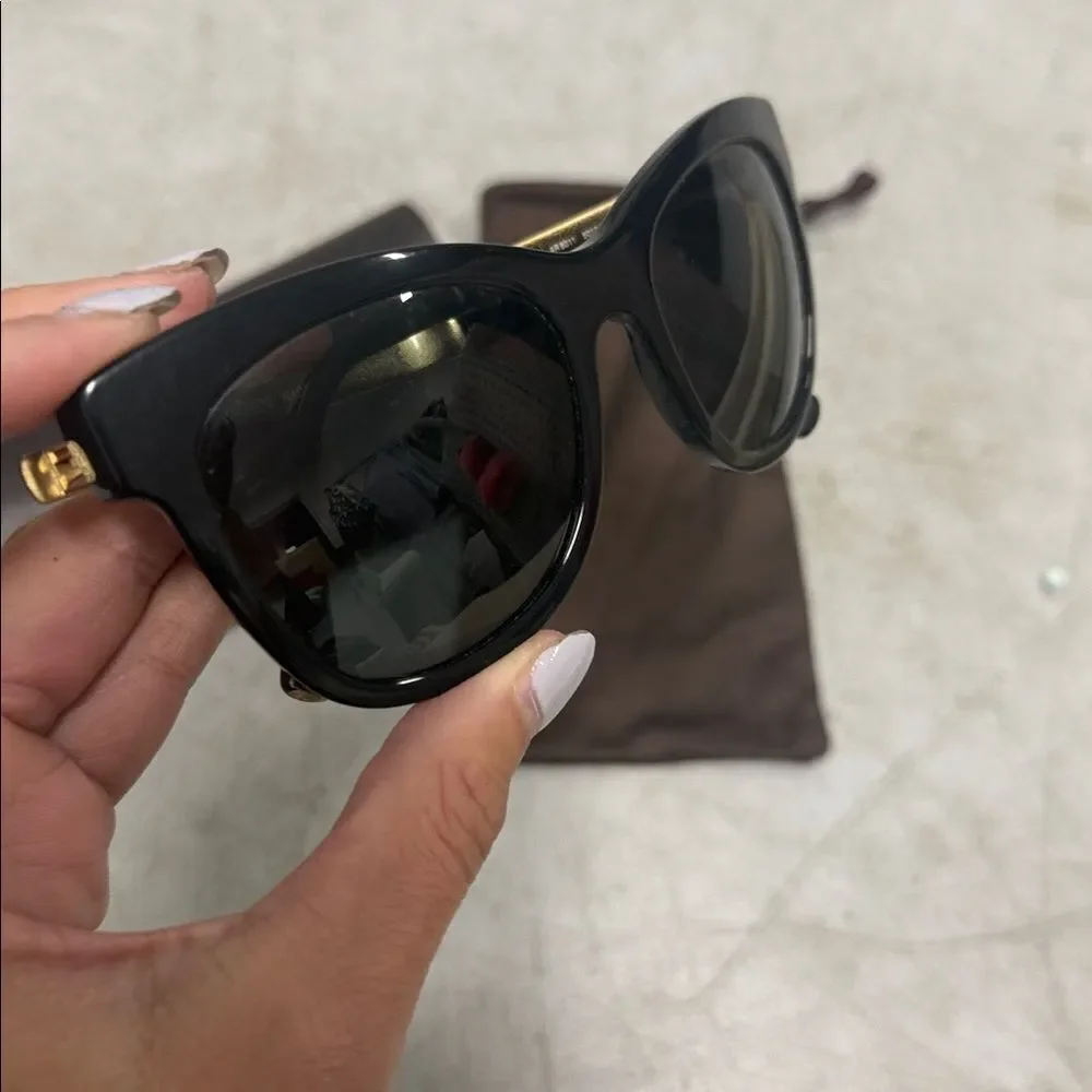 Giorgio Armani Black Sunglasses with Brown Case and Cloth - AUTHENTIC